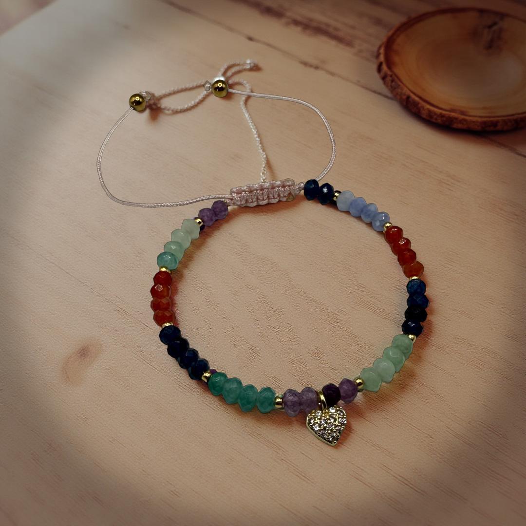 Feminines Hamatit- und Makramee-Armband